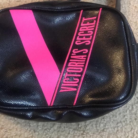 🌸NEW🌸  Victoria’s Secret Purse Multi Positions Purse/Bag - Picture 3 of 14